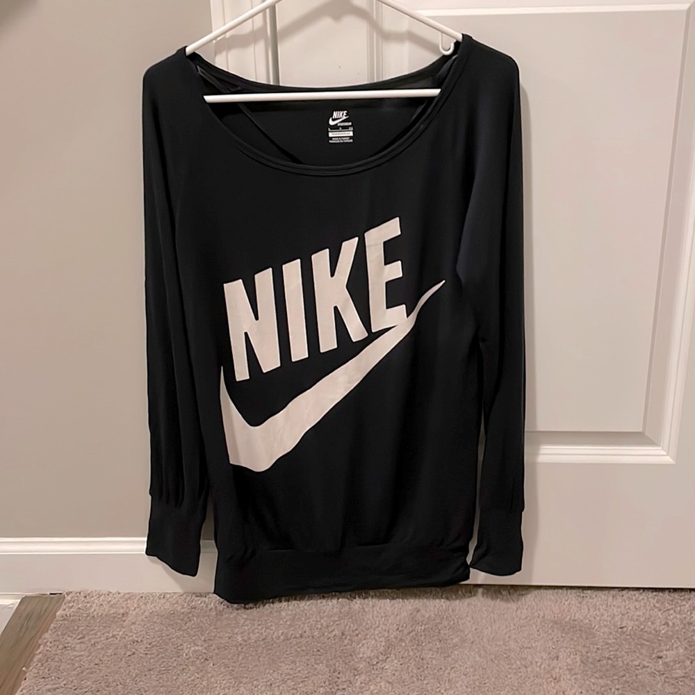 Super Soft Nike Long Sleeve Shirt